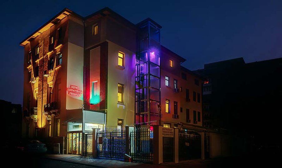 Hotel Amphitryon Bukarest Exterior foto